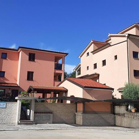 Apartments Marina-Mare Poreč Exterior foto